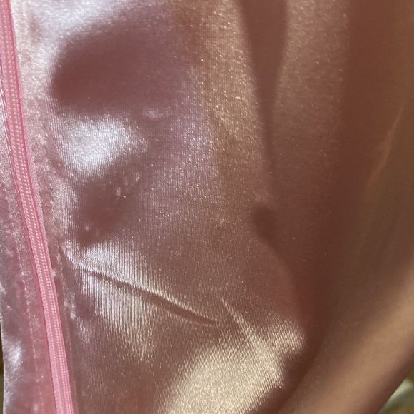 The pink ladies Barbie pink lightweight jacket. Size medium - Picture 8 of 9